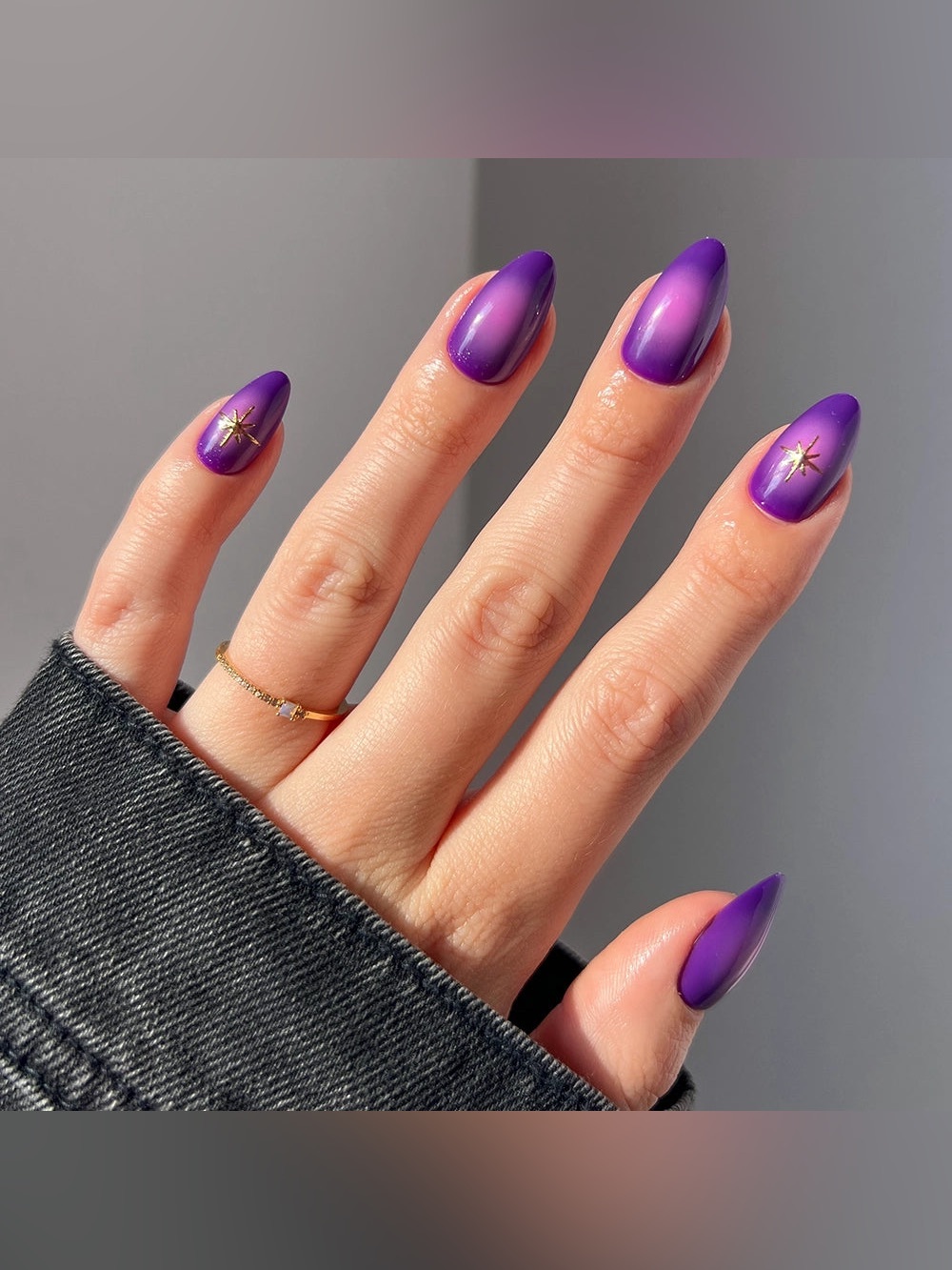 Glamnetic Tarot Purple Ombré Press-On Nails Short Almond
